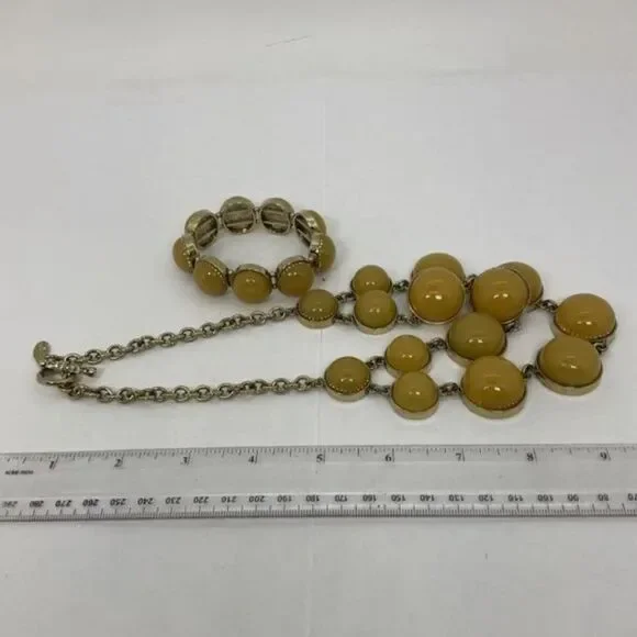 Ann Taylor Vitage Yellow Cabochon Bib Necklace/Bracelet Set 17" - Picture 4 of 4